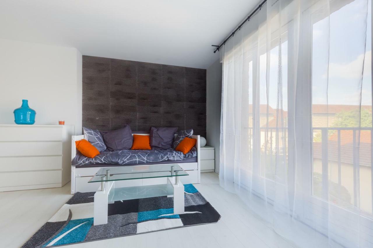 Modern Apart City Mantes-la-Jolie Ngoại thất bức ảnh